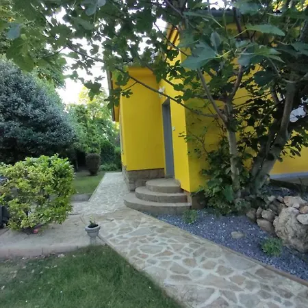 Marion Villa